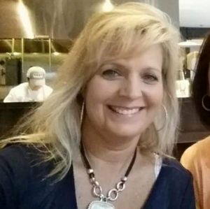 Meet your Posher, Dedi